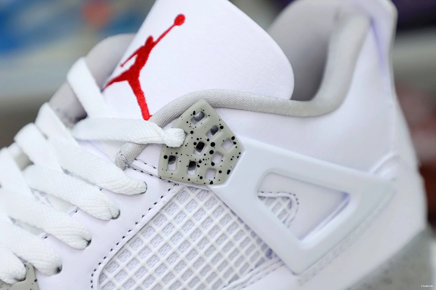 4 JORDAN 'WHITE OREO' RETRO AIR 0725